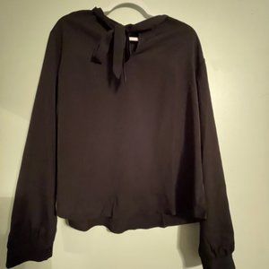 Plus Tie Neck Cliffon Top